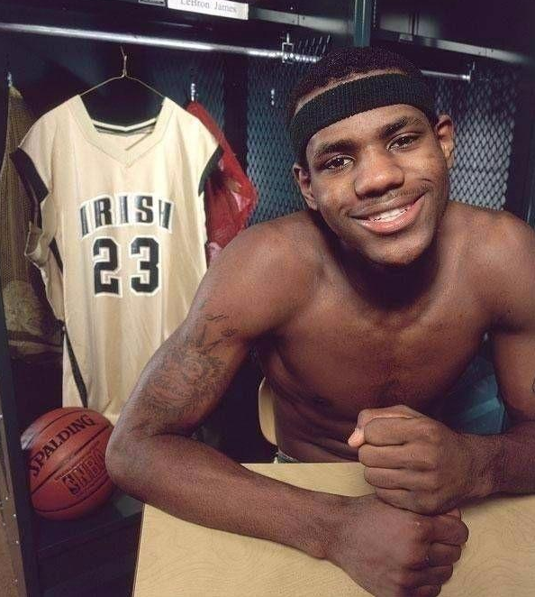 欧冠夺冠概率更新：阿森纳22.6%领跑，拜仁第二巴黎第三（最新欧冠夺冠概率：阿森纳以22.6%居首，拜仁次席，巴黎第三）